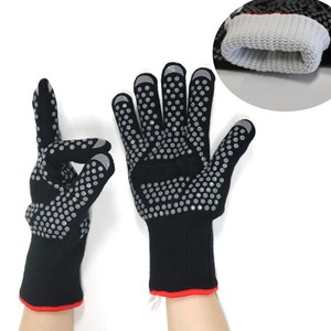Gants personnalisés pour four à <span class=keywords><strong>barbecue</strong></span> Gants résistants à la <span class=keywords><strong>chaleur</strong></span> extrême Gants de <span class=keywords><strong>barbecue</strong></span> d'extérieur Gants de cuisine Isolation Gants chauffants - Product Image 4