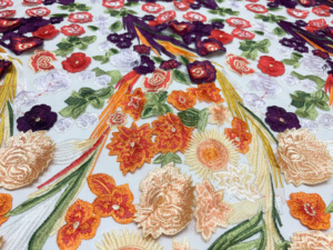 Tissu en dentelle de tulle brodé floral 3D stéréo G3677, style peinture à l'huile vintage, pour robes de soirée, cheongsams et robes de mariée - Product Image 5
