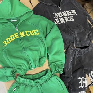 Sudadera con Capucha Corta de Felpa Francesa con Cierre, Estilo Desgastado, Fabricante de Conjuntos Deportivos con Lavado Ácido, Parches Aplicados y Bordados, Chándal para Mujer - Product Image 4