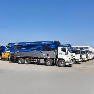 Camion pompe à béton JIUHE 17m-70m à bon prix, provenant de l'usine chinoise, pompes à béton - Product Image 1