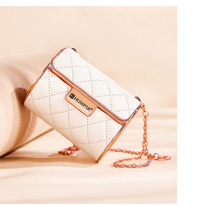 4pcs Luxury Purses <strong>Lipstick</strong> Box Set Waterproof Long Lasting <strong>Organic</strong> Vegan Matte <strong>Lipstick</strong> &amp; Lipgloss Kit with Hydrating Feature - Product Image 6