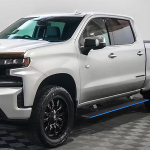 Estribos Eléctricos con Iluminación LED de Colores para Chevrolet Silverado 2019-2025 - Product Image 2