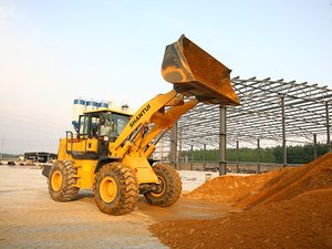 Chargeuse sur pneus industrielle Shantui SL50WN 5 tonnes 3m³ godet 162kw à vendre - Product Image 2