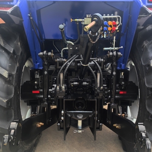 Tracteur à roues Yunnei AC Heat Frame 140HP avec engrenages à mailles coulissantes et 12+12 - Product Image 5