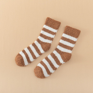 Calzini termici in pile in poliestere a righe invernali Casual a righe che assorbono sudore da uomo - Product Image 4