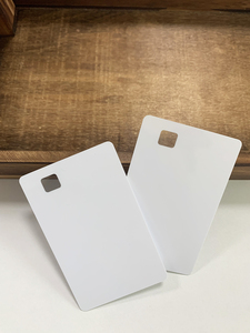 Nhà Máy Giá tấm polycarbonate thẻ trống hình ảnh ID cửa sổ thẻ cửa sổ Trắng thẻ PC có thể laser và in - Product Image 5