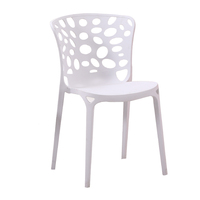 Chaise empilable en plastique Pp 3D, sauvage et libre, transparente, de Style salle de classe, pour enfants, Restaurant extérieur, bon marché