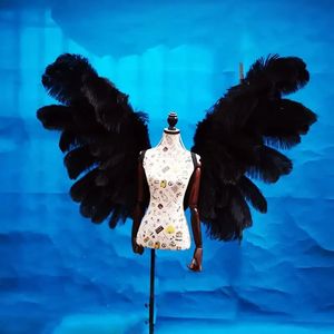 Popolare angelo bianco piuma di struzzo e ali nere Cosplay Costume oggetti di scena per adulti o fotografie di nozze - Product Image 6