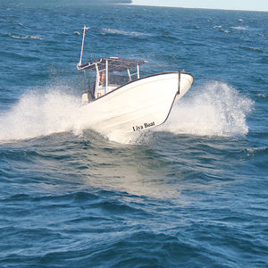Liya 7.6 m vitesse <span class=keywords><strong>de</strong></span> déplacement frp bateau panga bateau chine <span class=keywords><strong>pêche</strong></span> bateaux <span class=keywords><strong>en</strong></span> fiber <span class=keywords><strong>de</strong></span> verre à vendre utilisé - Product Image 1