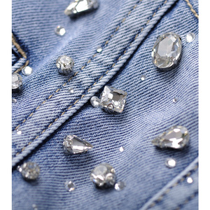 Vestes <span class=keywords><strong>en</strong></span> <span class=keywords><strong>jean</strong></span> bleu diamant troué pour femmes Vestes et manteaux pour femmes Marques de jeans italiennes - Product Image 3