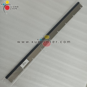 Cuchilla de Limpieza para Máquina SM74 WD de Alta Calidad M2.010.403, Longitud 822mm, 9 Orificios, para Impresión Offset Heidelberg - Product Image 5