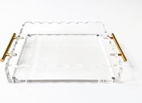 Plateau de service en acrylique transparent de nouvelle conception avec poignée en métal plateau de rangement en acrylique de forme rectangulaire de bonne qualité