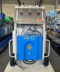 Small polyurethane foaming spray machine/sprayer/reactor used for thermal spraying