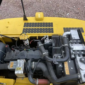 Excavatrice Komatsu 220 d'occasion, équipement minier, équipement de terrassement pour la construction routière - Product Image 5