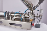 Remplisseur de jus liquide 50-500ml 300-1500ml 1000-5000ml Machine d'embouteillage de remplissage de piston de sauce chaude