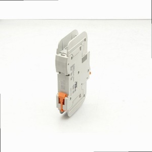Interruptor <span class=keywords><strong>de</strong></span> Circuito SU1C10UC para Protección <span class=keywords><strong>de</strong></span> Panel <span class=keywords><strong>de</strong></span> Control - Product Image 2