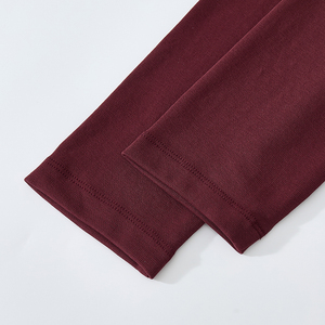 เสื้อทรงเข้ารูปพรีเมียม ผ้าฝ้าย 95% สแปนเด็กซ์ 5% ระบายอากาศดี คอวี โชว์ไหล่ สำหรับผู้หญิง ใส่เที่ยวช่วงซัมเมอร์ - Product Image 3