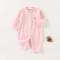 Combinaison à manches longues pour bébé fille, en pur coton jacquard, barboteuse nouveau-né avec broderie délicate d'ours, fermeture à boutons sur le devant, combinaison de maison pour nourrisson