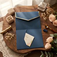 Invitation de mariage pliée en trois parties Phnom Penh, avec dorure à chaud, enveloppe portefeuille créative avec impression UV sur papier spécial