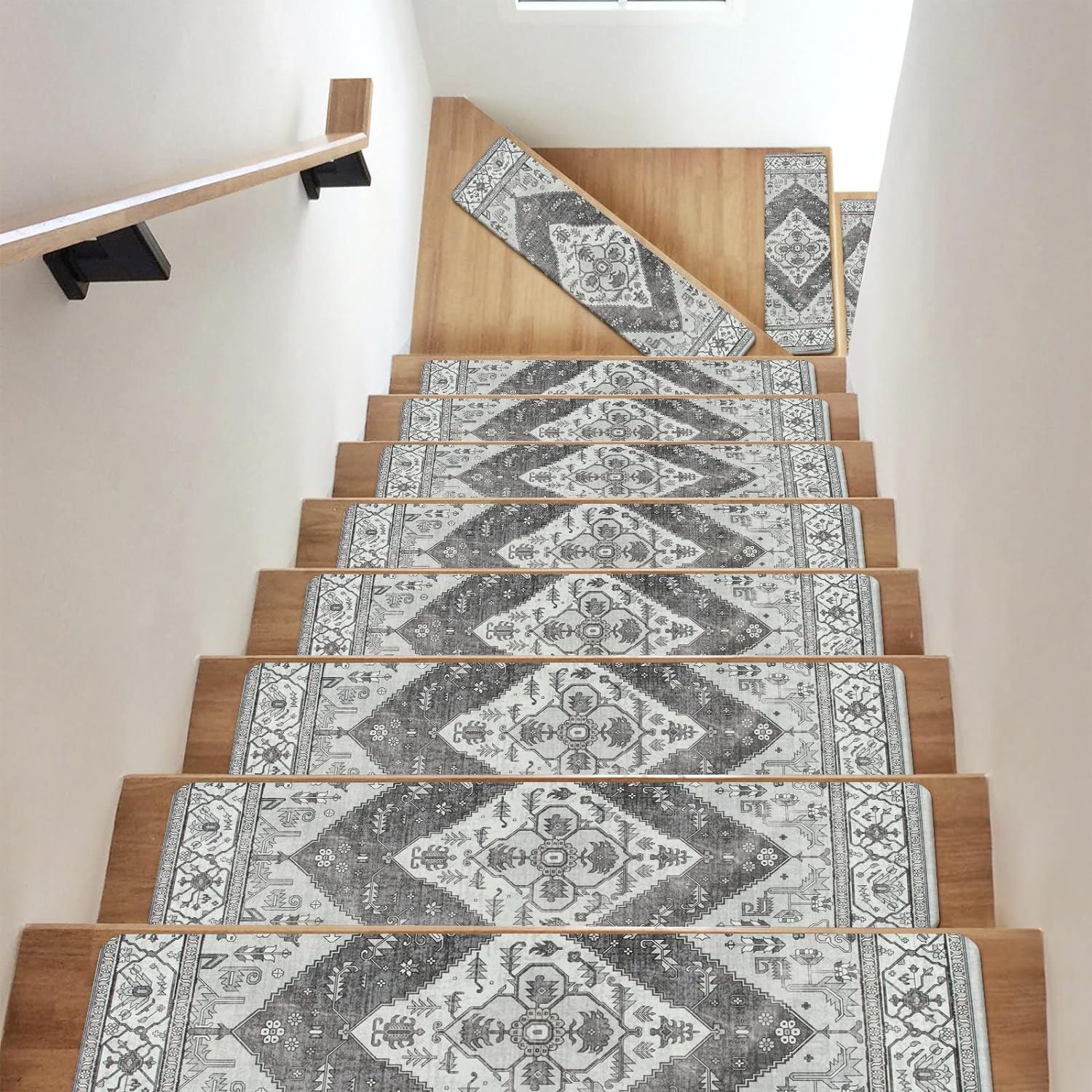 Custom Persian Design 8x30" Rubber Stair Mats Indoor Non-Slip Stair Treads Carpet for Wooden Steps