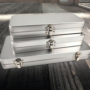 Biểu Tượng Tùy Chỉnh Hình Chữ Nhật Bạc <span class=keywords><strong>Tin</strong></span> Trường Hợp Bản Lề Nắp Kim Loại Hộp Bút Chì Với Dập Nổi Sắt Thủ Công Cho Văn Phòng Phẩm Lưu Trữ - Product Image 2