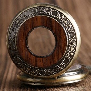 Montre <span class=keywords><strong>de</strong></span> poche mécanique à remontage manuel, design rond en bois vintage, antique - Product Image 3