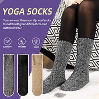 Chaussettes d'équipage en laine mérinos pour femmes antidérapantes pour l'hiver thermique pour bottes de ski randonnée tricotées avec logo antidérapant sur le corps