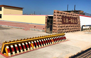 عالية الجودة القياسية الكربون الصلب أدى أضواء الأمن والحماية لحركة المرور والتحكم في الوصول الطريق كتلة المسامير - Product Image 5