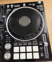 Contrôleur DJ Pioneer DDJ-1000SRT, l'unité est en excellent état et entièrement fonctionnelle, aucun réparation n'est nécessaire