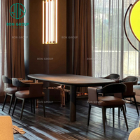Ensemble de table en marbre brillant de luxe moderne Ron Group, fauteuil ergonomique rembourré avec pieds en métal, mobilier pour hôtel, salon, restaurant
