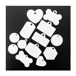 2025 Tùy Chỉnh Nhôm Thăng Hoa Dog Tag Trống Nhận Dạng Vật Nuôi Con Chó Điều Khiển Giấy Phép Thẻ Trắng Có Thể In Kim Loại Pet Tên Tag - Product Image 1