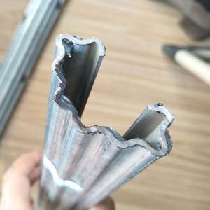 <span class=keywords><strong>Postes</strong></span> <span class=keywords><strong>de</strong></span> Pérgola <span class=keywords><strong>para</strong></span> Viñedos <span class=keywords><strong>de</strong></span> Acero Galvanizado Tratado Térmicamente Estilo Italiano <span class=keywords><strong>de</strong></span> 2.5M <span class=keywords><strong>para</strong></span> Extremos <span class=keywords><strong>de</strong></span> Viñedos - Product Image 3