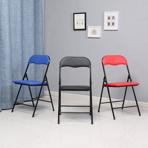 <span class=keywords><strong>Chaise</strong></span> <span class=keywords><strong>de</strong></span> jardin noire d'extérieur moderne et écologique <span class=keywords><strong>Chaise</strong></span> <span class=keywords><strong>de</strong></span> salle à manger simple en métal <span class=keywords><strong>chaise</strong></span> pliante en plastique pour les événements <span class=keywords><strong>de</strong></span> fête <span class=keywords><strong>de</strong></span> mariage - Product Image 5