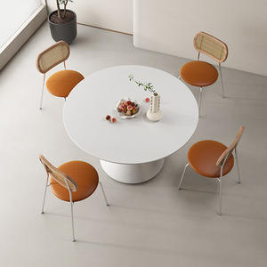 Mesa de comedor redonda minimalista italiana de porcelana, diseño estable en blanco puro para casas pequeñas y apartamentos. - Product Image 3