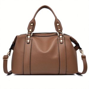 Sac à main en tricot rayé pour femme avec fermeture ouverte et doublure en polyester - Polyvalent pour les trajets quotidiens et les soirées - Product Image 5