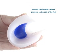 Zinsole livraison directe coussinet de talon en silicone coussinet de talon coeur bleu blanc amorti doux protéger demi-coussin de talon