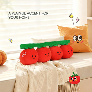 8584 Cuscini Decorativi Personalizzati a Forma di Pomodoro con Diverse Espressioni Facciali, Cuscini Decorativi per Arredamento Casa e Divano - Product Image 3