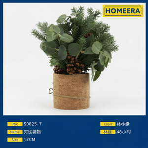 Scatola all'ingrosso di 48 pezzi di natale artificiale pianta in vaso con pigne e Base in legno verde prodotto - Product Image 1