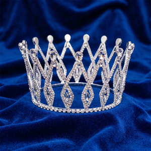 Couronne de Reine Personnalisée à Motif Géométrique en <span class=keywords><strong>V</strong></span>, avec Strass en Forme de Goutte d'Eau et de Marquise au Centre, Bande Simple à Boucle Complète - Product Image 2