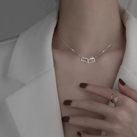 FY-PL045 925 Sterling Silver carré Collier Femme Niche Conception Ins Vent Froid Géométrique Double Anneau Clavicule Chaîne