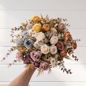 Bouquet de roses artificielles CallaFloral à 6 têtes, blanc, rose, jaune, café, bleu, violet, en tissu tissé, pour décoration intérieure - Product Image 1