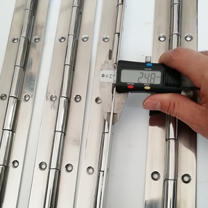 Charnières de <span class=keywords><strong>piano</strong></span> en aluminium, charnières de <span class=keywords><strong>piano</strong></span> douces et fermées, machine de fabrication - Product Image 3