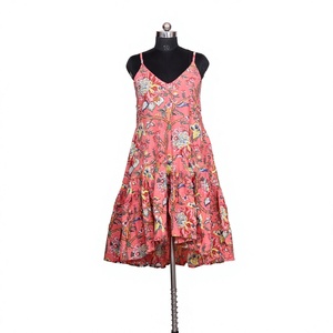 Robe de soirée moulante mi-longue à col en V en coton pur tricoté, respirante, lavable et écologique pour femme - Product Image 1