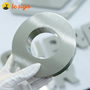 <span class=keywords><strong>Lettere</strong></span> <span class=keywords><strong>alfabeto</strong></span> in metallo con logo in oro, lettera in oro 3D, marchio d'oro - Product Image 4