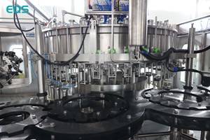 Ligne de production clé en main pour le remplissage haute efficacité de bouteilles en verre d'India <span class=keywords><strong>Pale</strong></span> <span class=keywords><strong>Ale</strong></span> (<span class=keywords><strong>IPA</strong></span>) de qualité supérieure, brassée artisanallement, avec contrôle PLC - Product Image 3