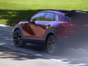 <span class=keywords><strong>Mazda</strong></span> gran oferta 2024 Changan <span class=keywords><strong>Mazda</strong></span> 2017 <span class=keywords><strong>5</strong></span> puertas <span class=keywords><strong>5</strong></span> asientos sedán coches gasolina consola automática aire acondicionado luz venta coche nuevo - Product Image 3