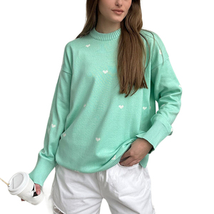 เสื้อสเวตเตอร์ผู้หญิงทรงหลวม คอวี แขนยาว พิมพ์ลายรูปหัวใจ สไตล์ดรอปโชว์เดอร์ ผลิตตามสั่งจากโรงงาน สำหรับฤดูใบไม้ร่วงและฤดูหนาว - Product Image 4