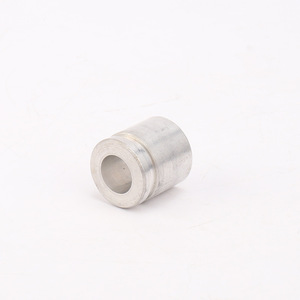 Insert fileté en aluminium, finition polie, personnalisable pour applications de quincaillerie mécanique - Product Image 3