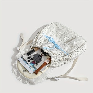 Mochila <span class=keywords><strong>de</strong></span> ocio <span class=keywords><strong>de</strong></span> mujer con correas ajustables <span class=keywords><strong>de</strong></span> lazo azul <span class=keywords><strong>de</strong></span> encaje <span class=keywords><strong>de</strong></span> algodón suave personalizada - Product Image 4