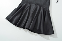 Robe Courte Femme SHENZHU Nouvelle Collection Automne 2026 Tendance Simple et Polyvalente avec Empiècements en Dentelle